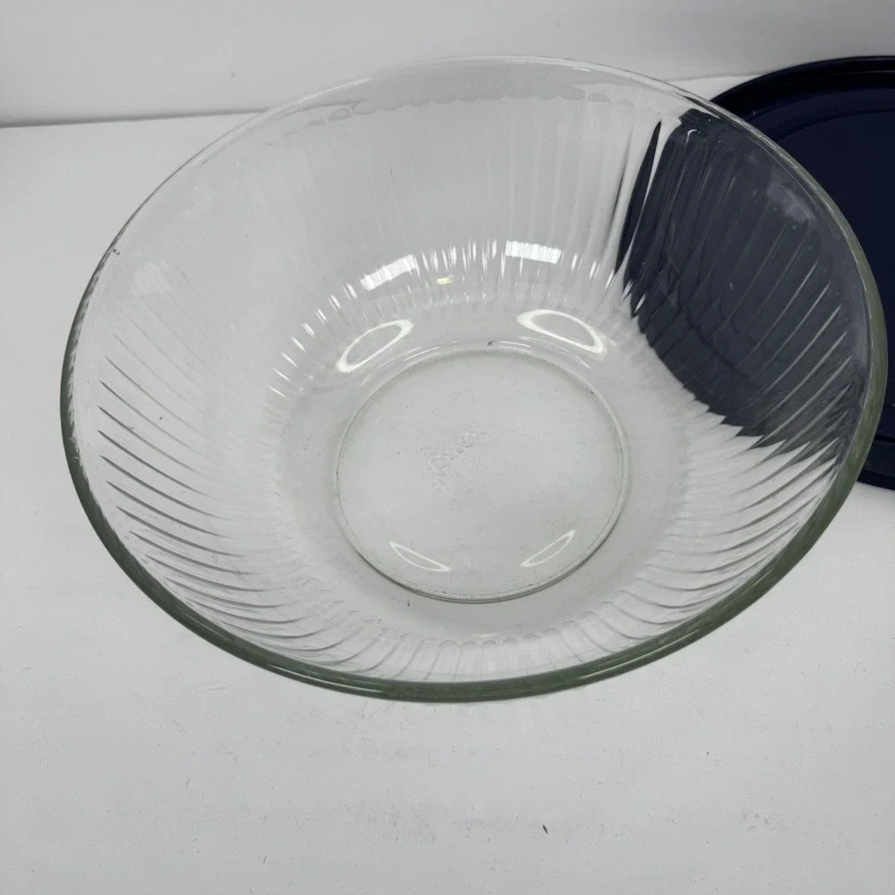 Vintage Pyrex Portables Food Carrier 4.5QT Navy Blue Insulated Bag Bowl 7404-S